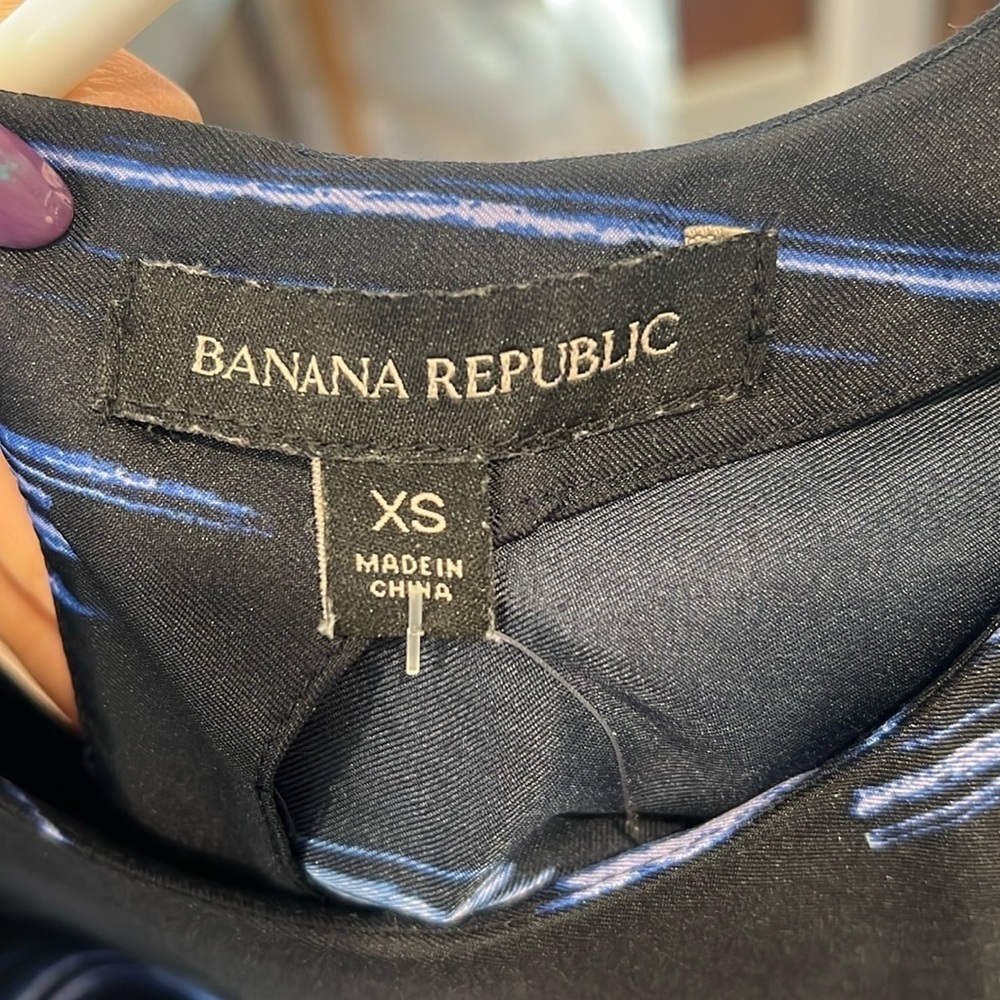 🔥Banana Republic top🔥 - Picture 3 of 4